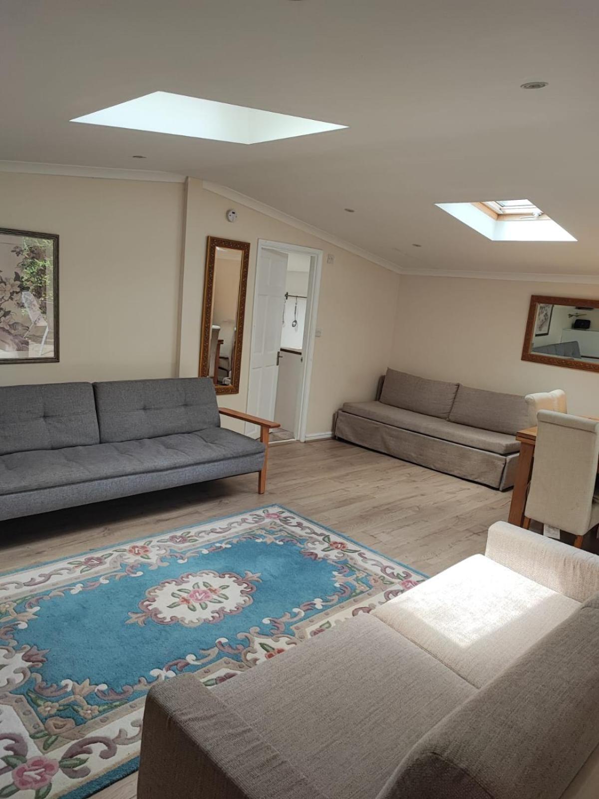 Stylish Apartment,12 Minutes From Oxford Street,Central London,Ac,Wifi! Dış mekan fotoğraf